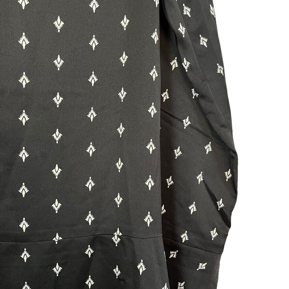 Ann Taylor Loft Plus Womens Black White Satin Midi Flare Side Zip Skirt sz 18 - Picture 5 of 15